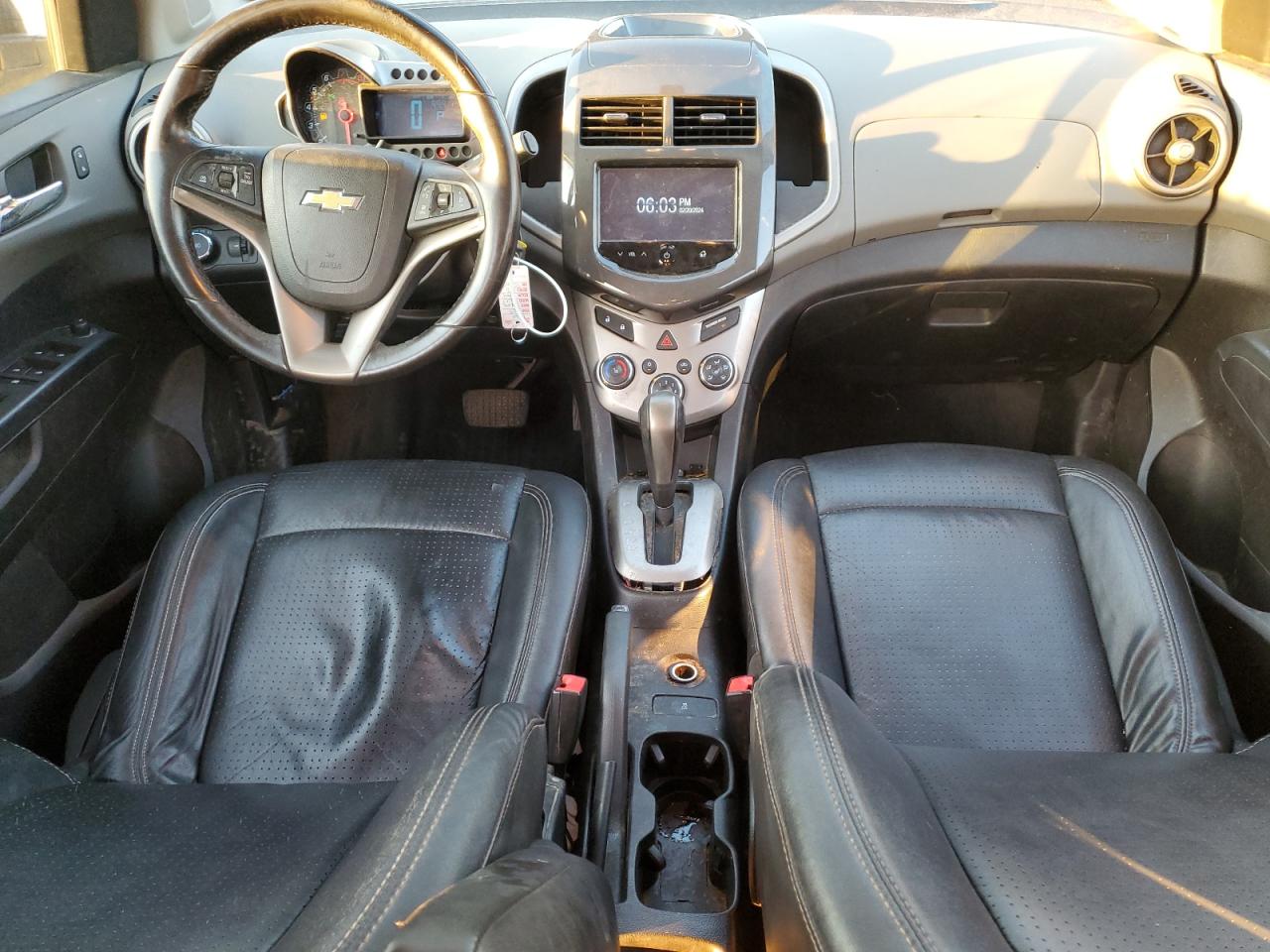 1g1je6sb6f4132603 1G1JE6SB6F4132603 2015 Chevrolet Sonic Ltz