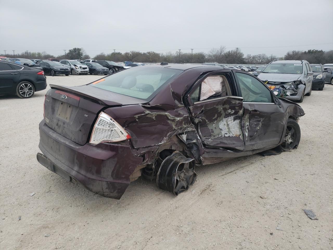 3FAHP0HA0BR273640 2011 Ford Fusion Se