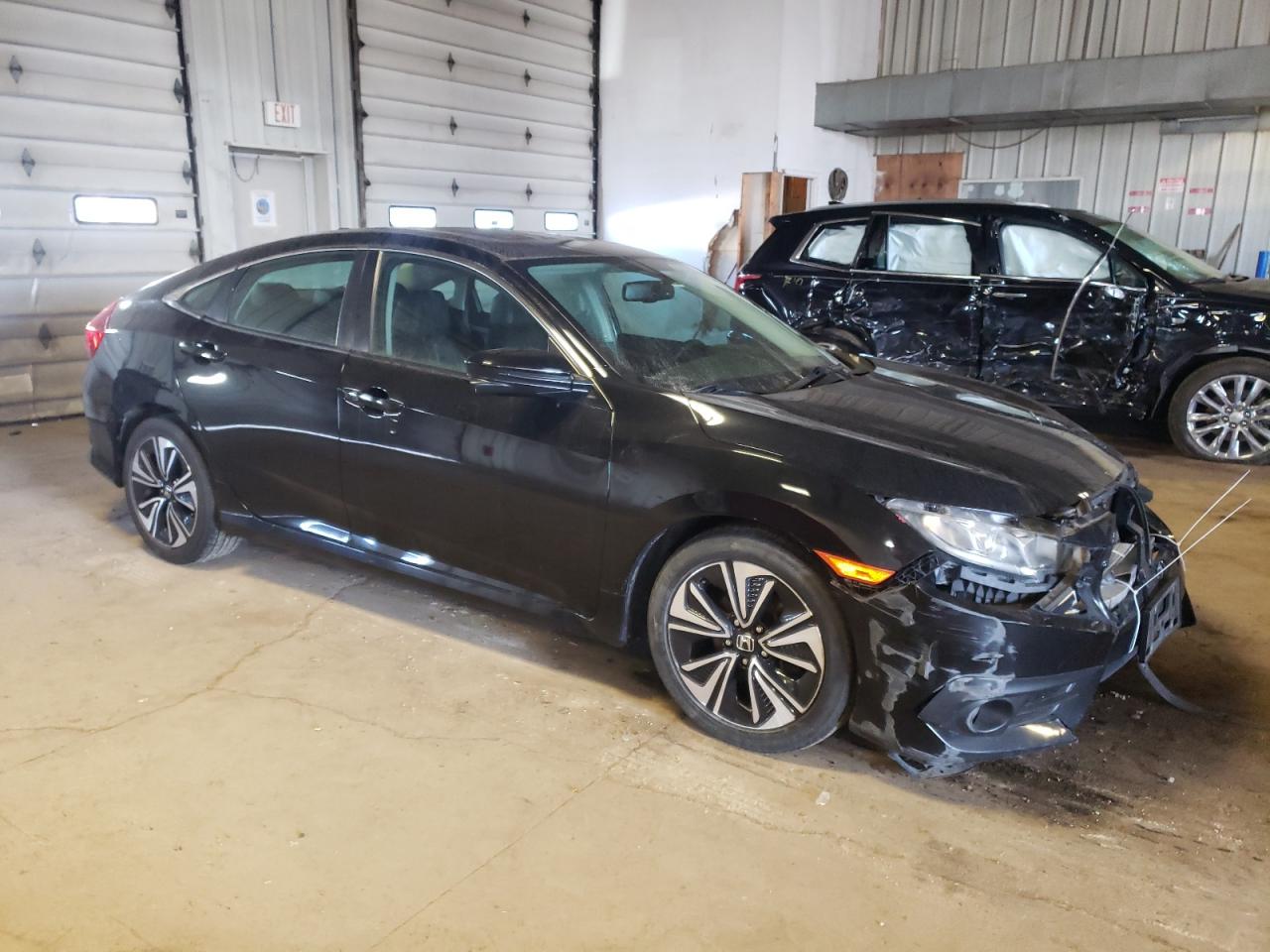 19XFC1F76GE034991 2016 Honda Civic Exl