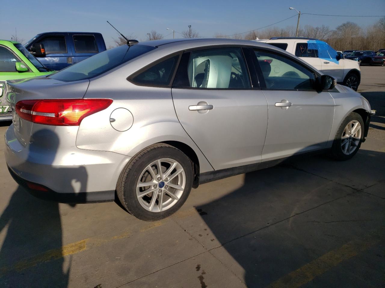 2016 Ford Focus Se vin: 1FADP3F26GL403647