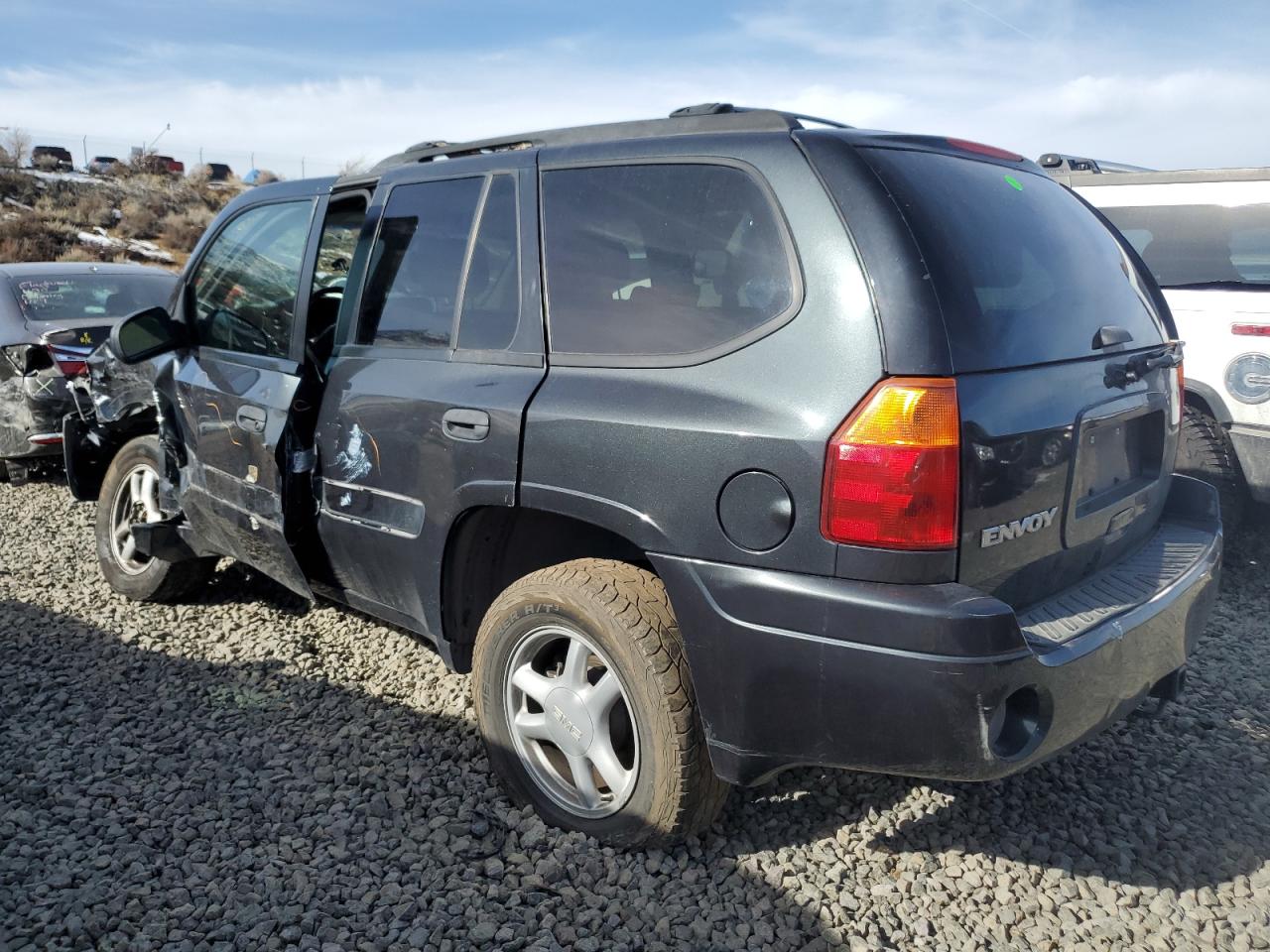 1GKDT13S542150454 2004 GMC Envoy