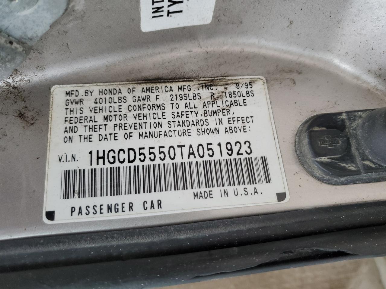 1HGCD5550TA051923 1996 Honda Accord Ex