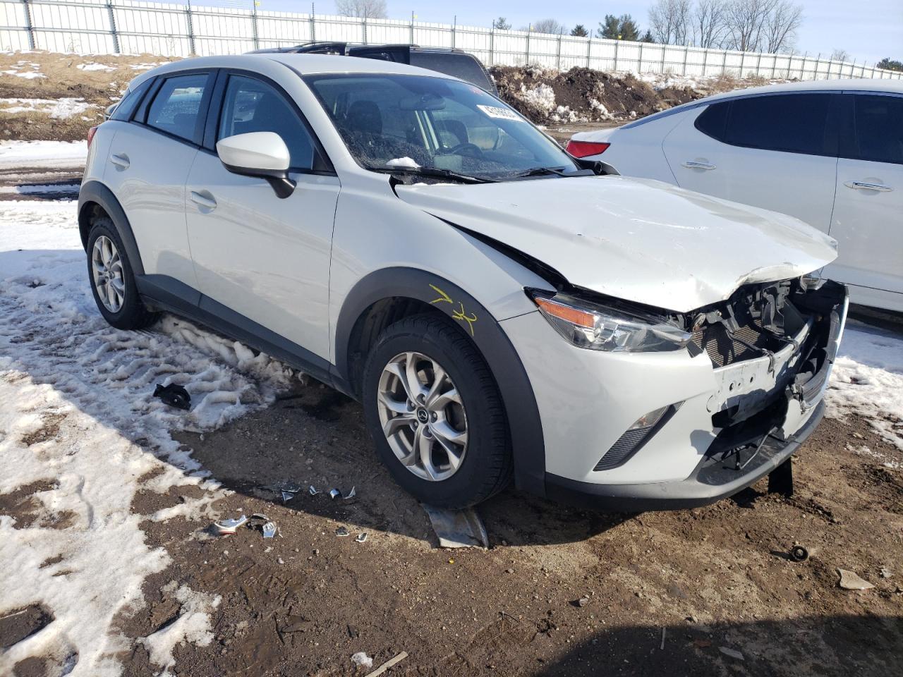 2017 Mazda Cx-3 Sport vin: JM1DKFB78H0144089