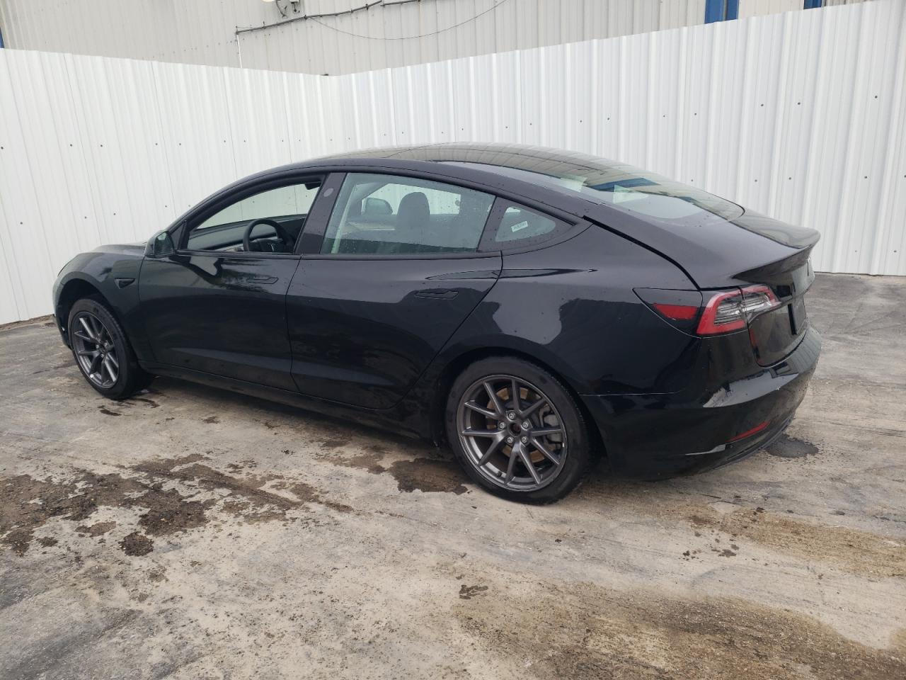 Lot #2343709789 2023 TESLA MODEL 3