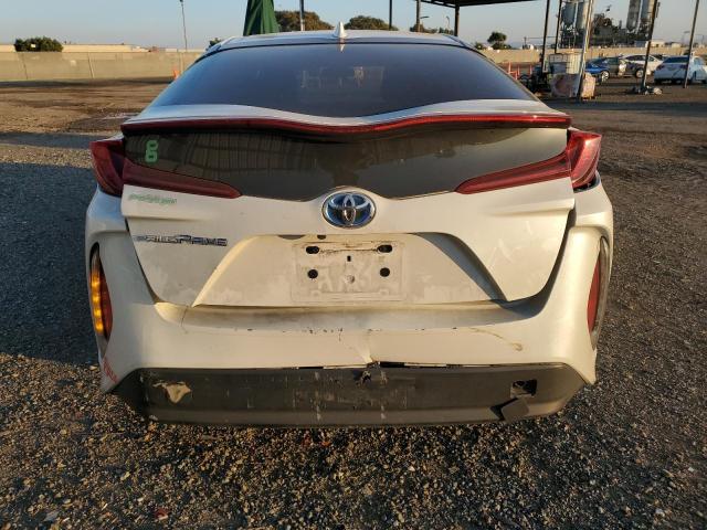 2018 TOYOTA PRIUS HYB JTDKARFP1J3094615