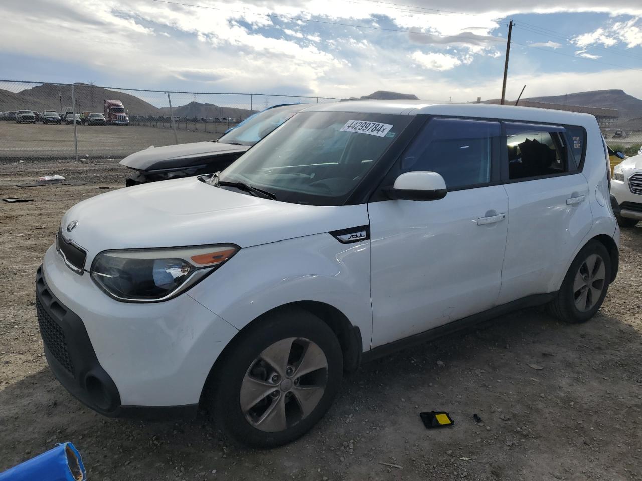 KNDJN2A2XF7120180 2015 Kia Soul