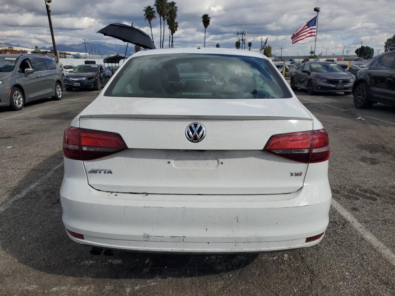 3VW2B7AJ7HM217411 2017 Volkswagen Jetta S