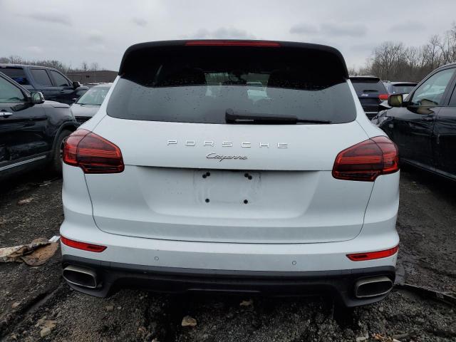 VIN WP1AA2A20JKA05944 2018 Porsche Cayenne no.6