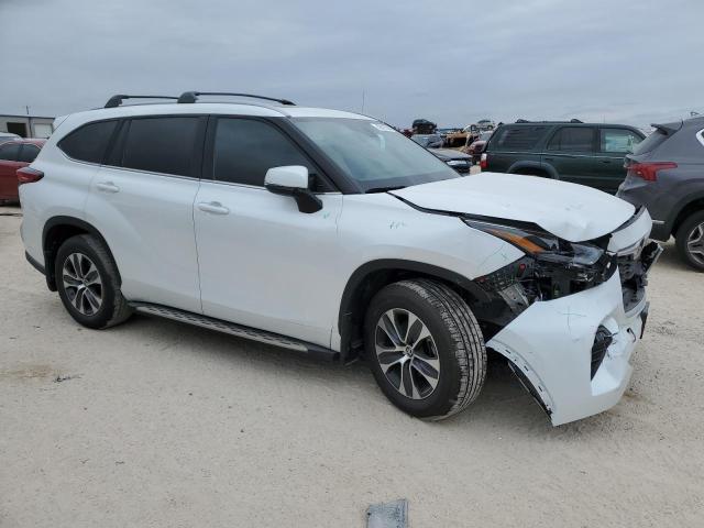 VIN 5TDKDRAH6PS520653 2023 Toyota Highlander, L no.4