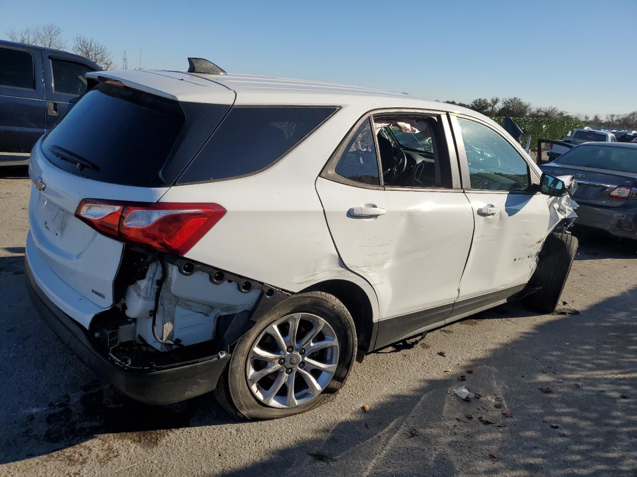 2021 Chevrolet Equinox Ls vin: 3GNAXSEV8MS113796