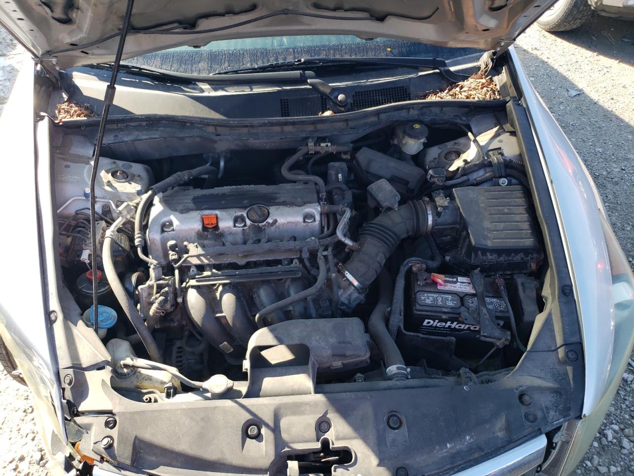 1HGCP2F33BA036740 2011 Honda Accord Lx