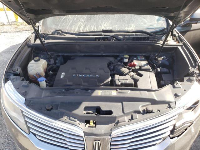 2018 Lincoln MKX - Image 12