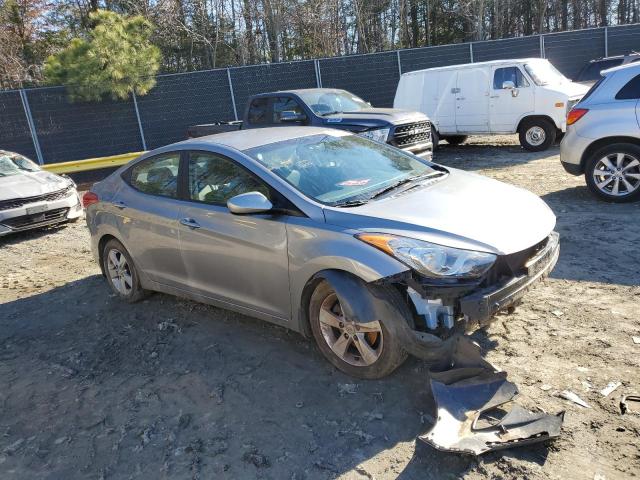 VIN 3FA6P0G74DR342720 2013 Ford Fusion, S no.4