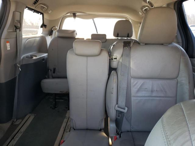 2016 TOYOTA SIENNA XLE - 5TDYK3DC8GS693300