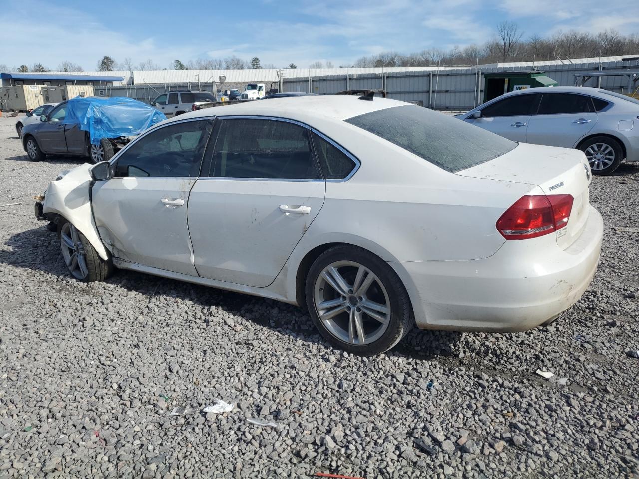 1VWBV7A34FC085005 2015 Volkswagen Passat Se