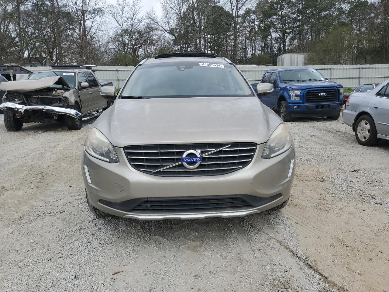 yv440mdd5f2624022 YV440MDD5F2624022 2015 Volvo Xc60 T5 Platinum