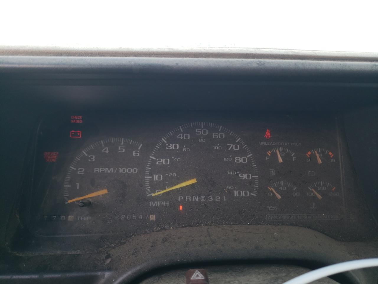 1GKFK16R0XJ765573 1999 GMC Suburban K1500