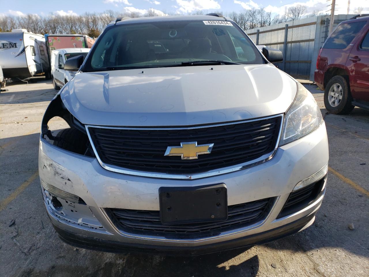 2016 Chevrolet Traverse Ls vin: 1GNKRFED6GJ173417