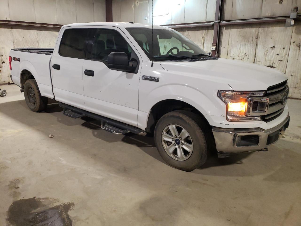 2018 Ford F150 Supercrew vin: 1FTFW1E54JKE32373