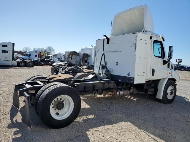 Lot #2354197724 2015 FREIGHTLINER CASCADIA 1 salvage car