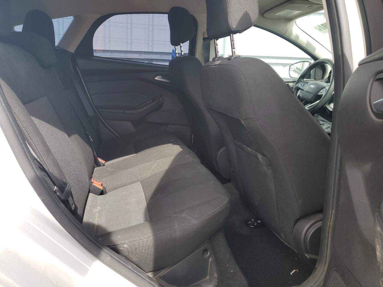 1FADP3K25JL287628 2018 Ford Focus Se 1FADP3K25JL287628 2018 Ford Focus Se