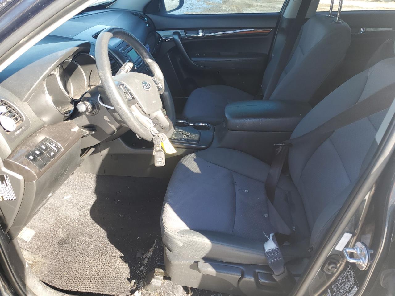 5XYKT3A1XDG366900 2013 Kia Sorento Lx