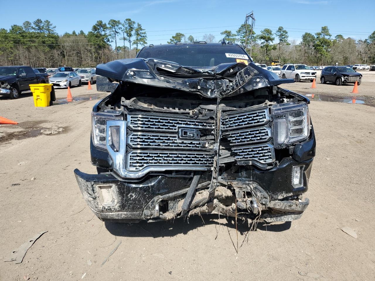 2022 GMC Sierra K2500 Denali vin: 1GT49REY2NF263248