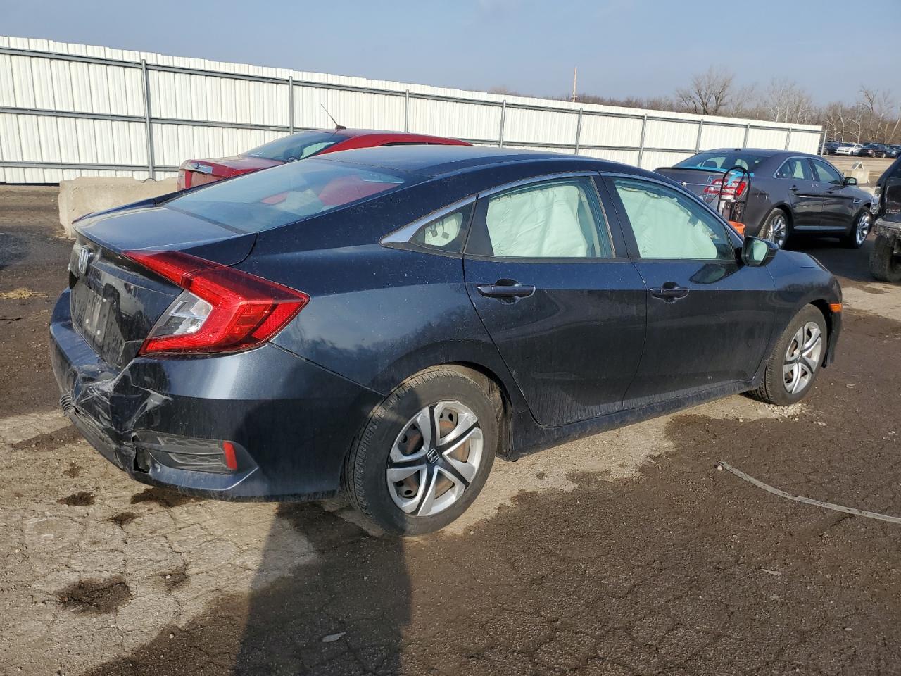 19XFC2F5XHE027984 2017 Honda Civic Lx