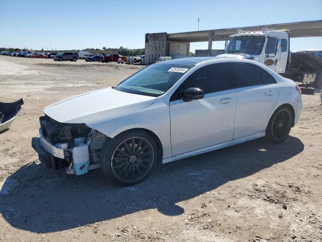 2020 MERCEDES-BENZ A 220 W1K3G4EB7LW044529