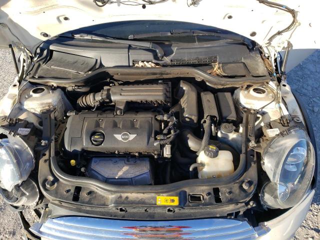 2015 MINI COOPER ROA - WMWSY1C57FT625997