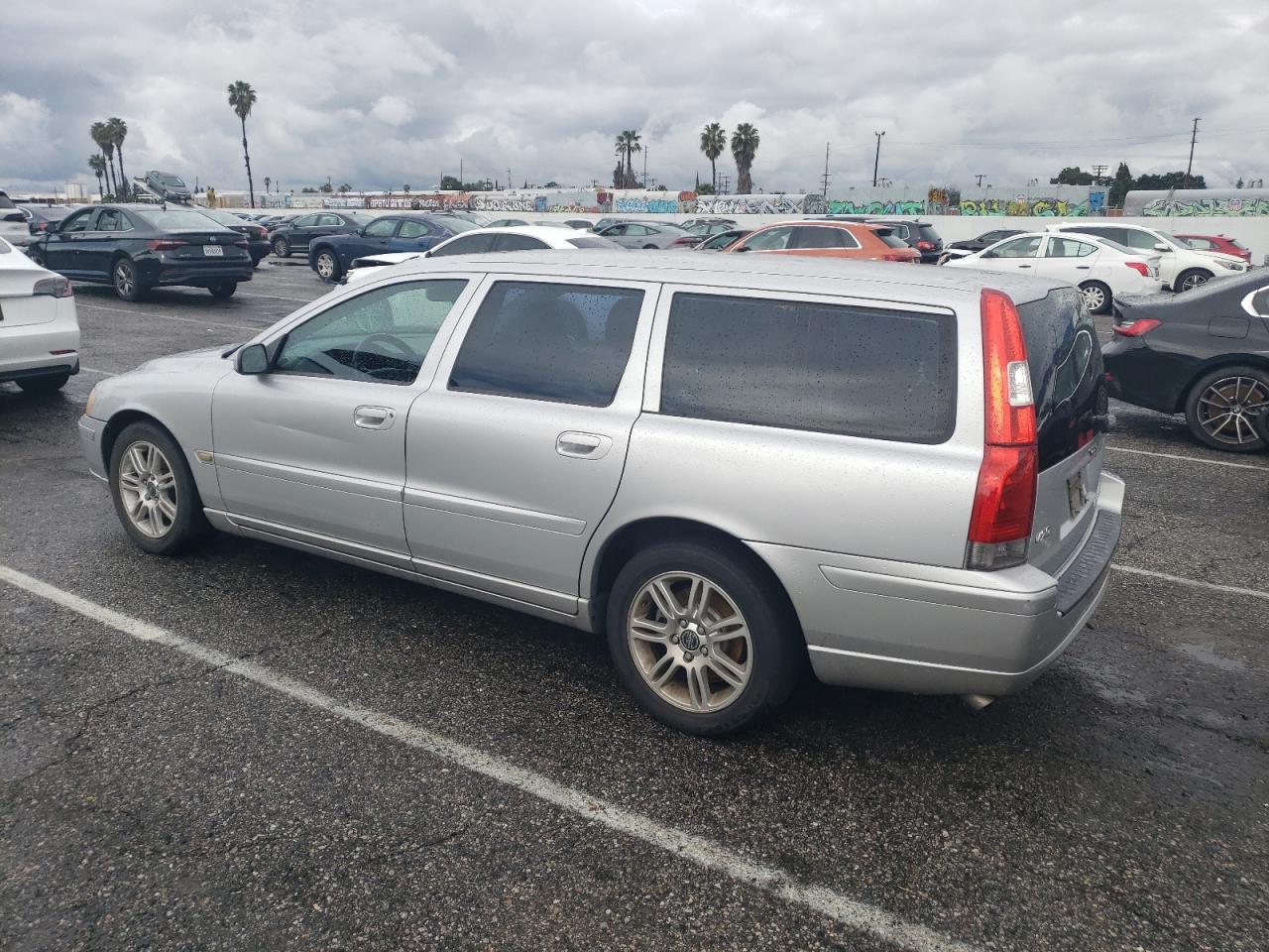 YV1SW640662540805 2006 Volvo V70