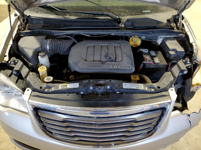 2015 CHRYSLER TOWN & COU 2C4RC1CG9FR727200