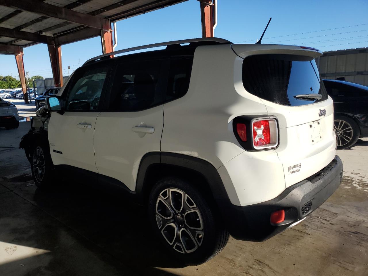 2017 Jeep Renegade Limited vin: ZACCJADB1HPE43095