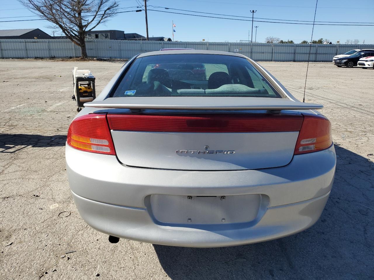 2B3HD56G54H602422 2004 Dodge Intrepid Es