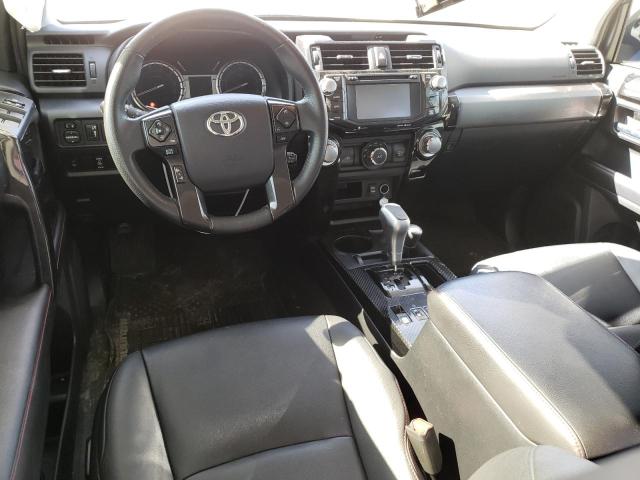 2019 TOYOTA 4RUNNER SR JTEBU5JR8K5635315