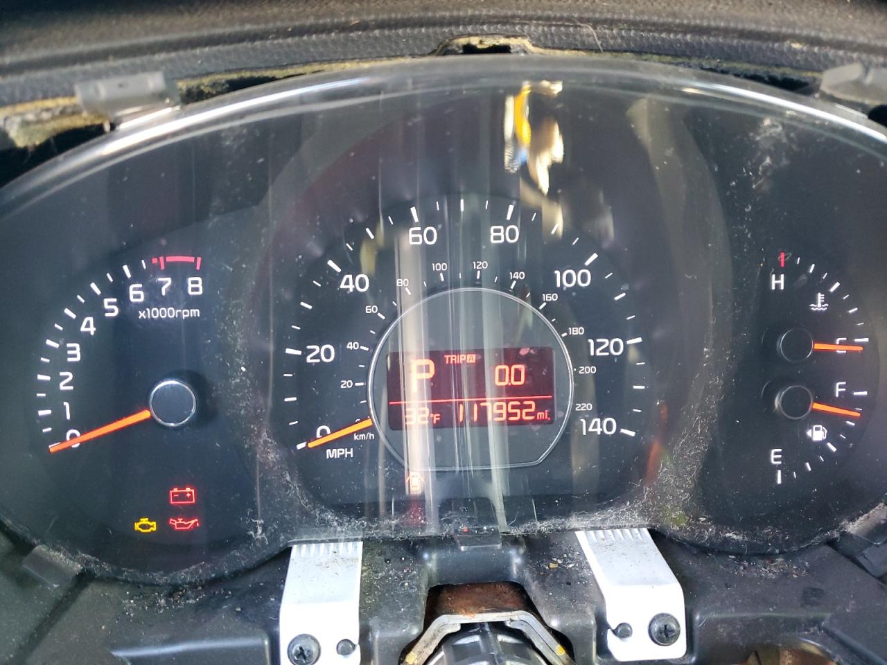 KNDJX3A5XE7744358 2014 Kia Soul !