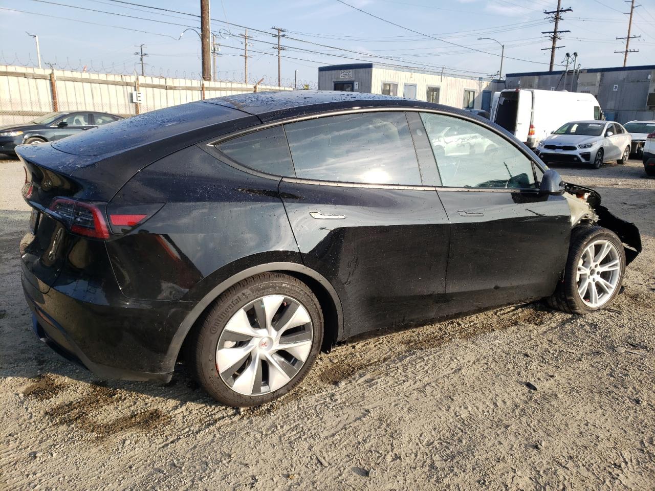 7SAYGDED7PF942241 2023 Tesla Model Y