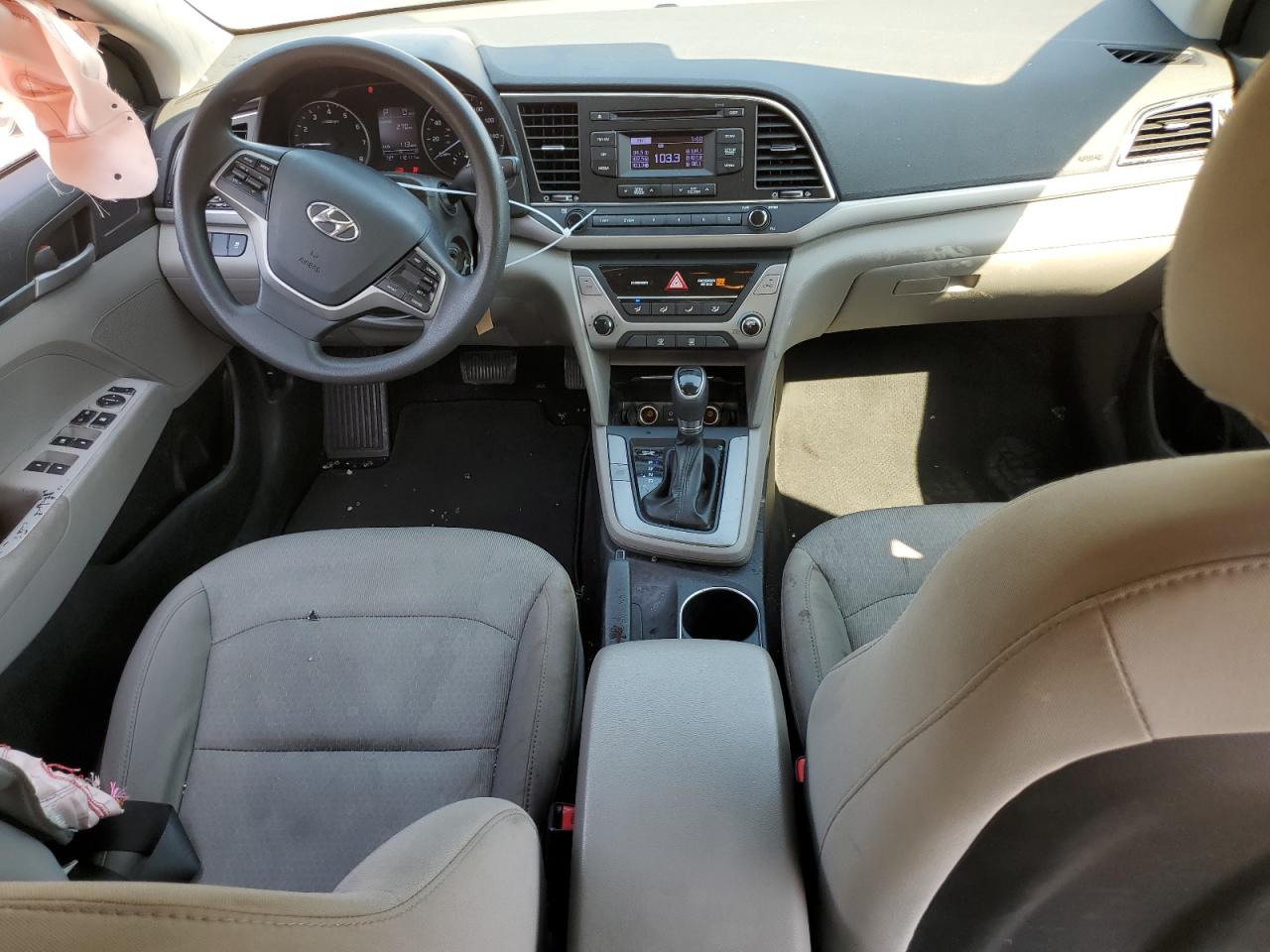 5NPD74LFXHH190683 2017 Hyundai Elantra Se