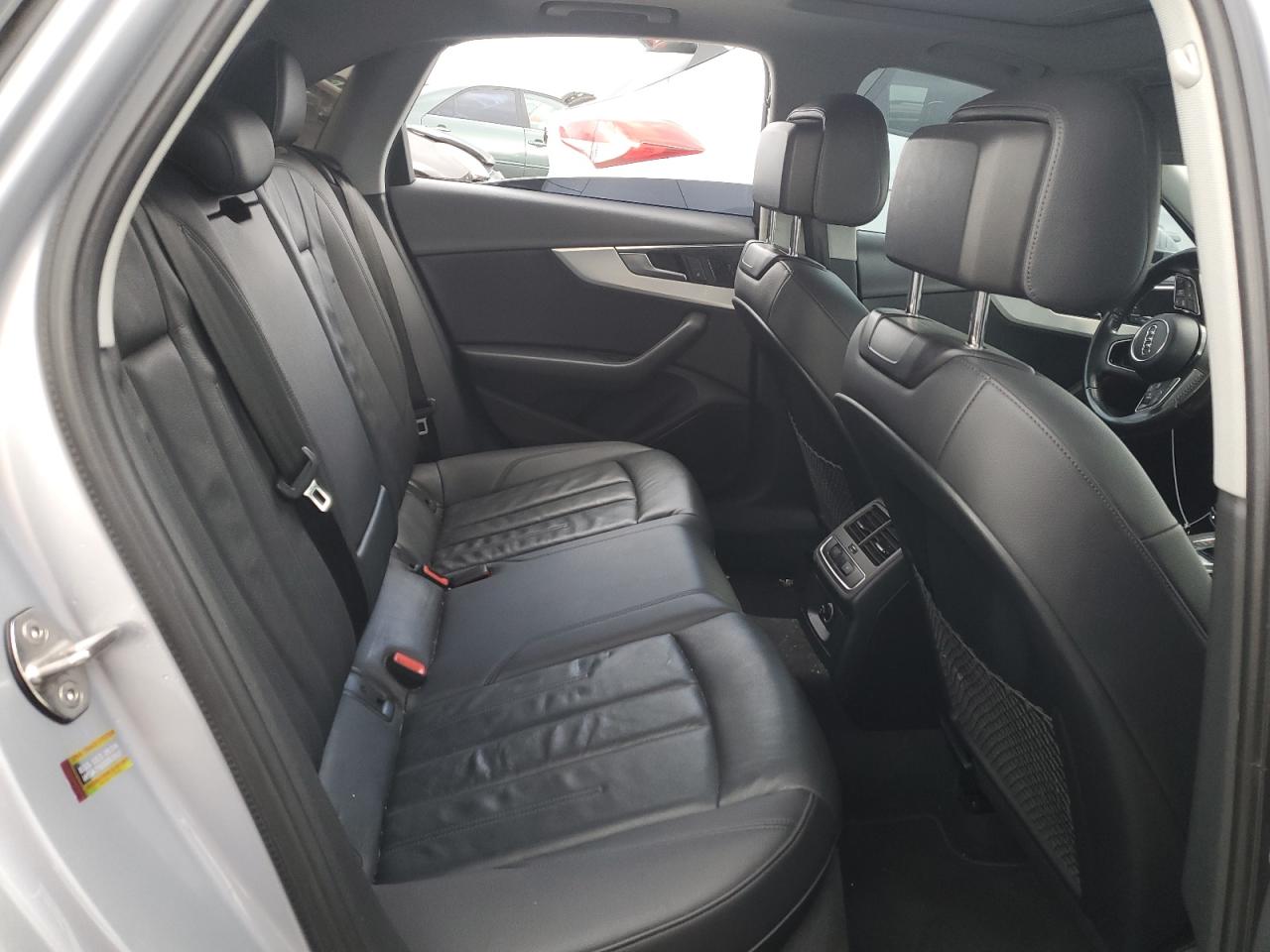 WAUENAF44JA110484 2018 Audi A4 Premium Plus