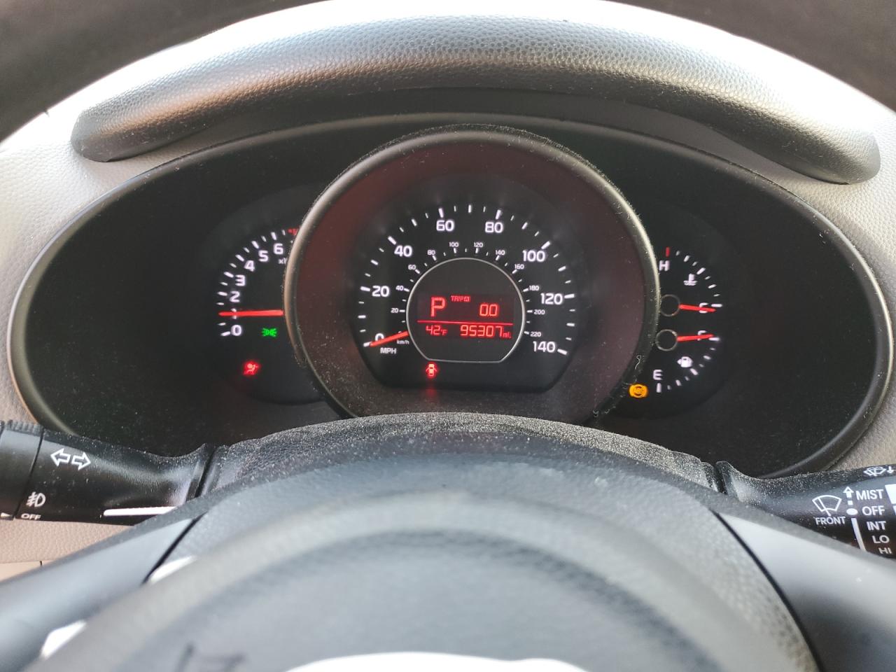 KNDJP3A53G7269221 2016 Kia Soul +