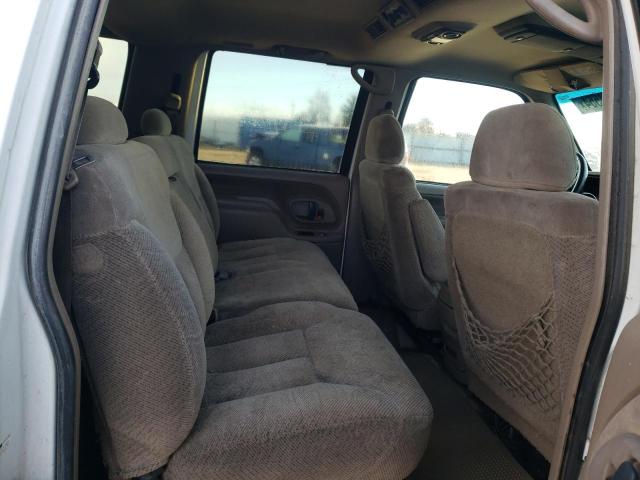 1999 GMC Suburban K1500 VIN: 1GKFK16R0XJ765573 Lot: 42154554