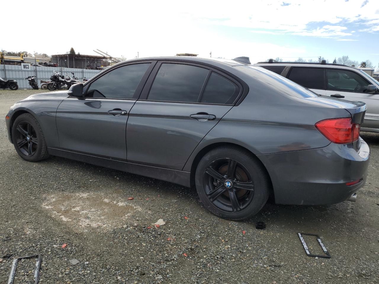 WBA3B1C51FK137088 2015 BMW 320 I