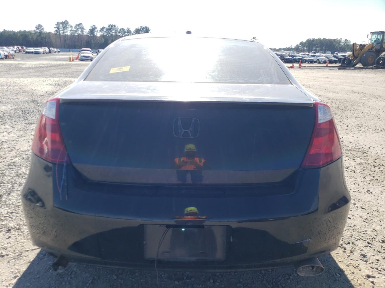 1HGCS22889A004909 2009 Honda Accord Exl