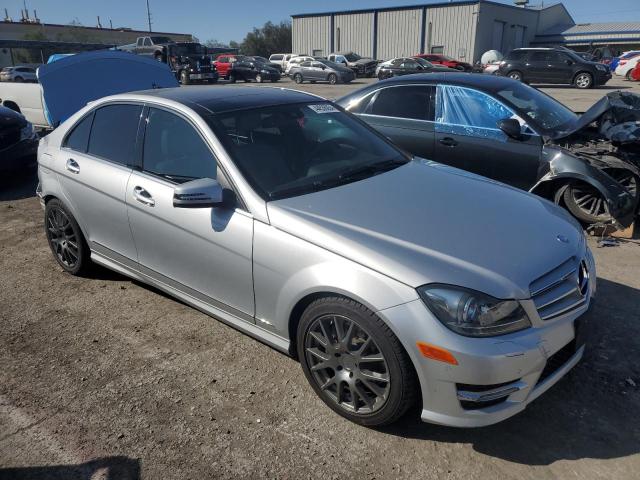 VIN WDDGF5HB1DR260561 2013 Mercedes-Benz C-Class, 350 no.4