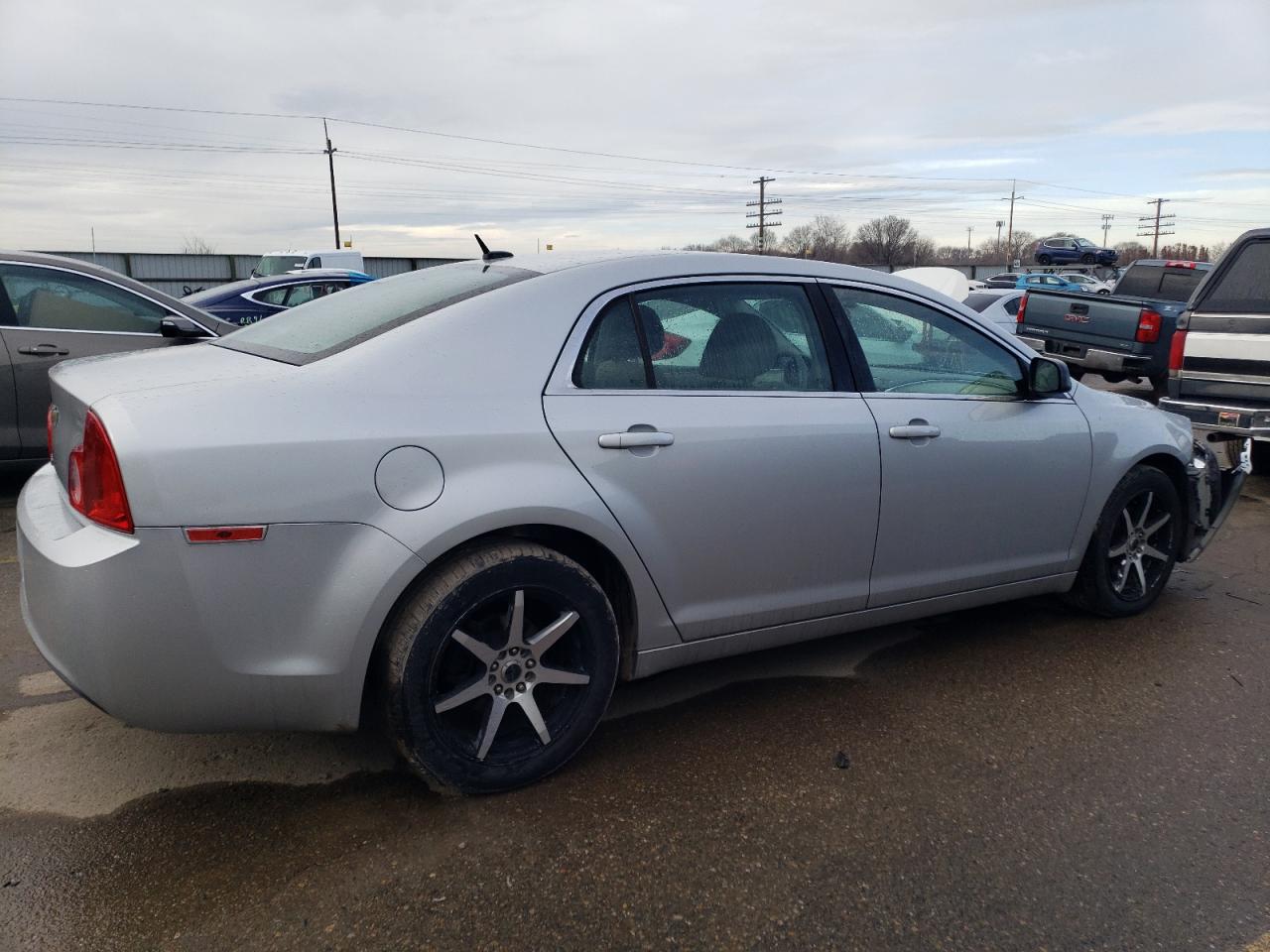 1G1ZB5E18BF333622 2011 Chevrolet Malibu Ls