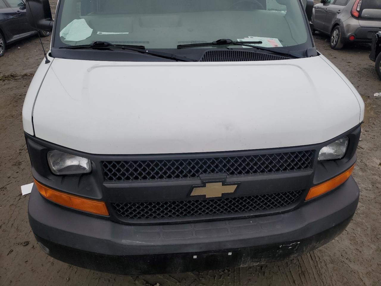 1GCWGAFF6G1235580 2016 Chevrolet Express G2500