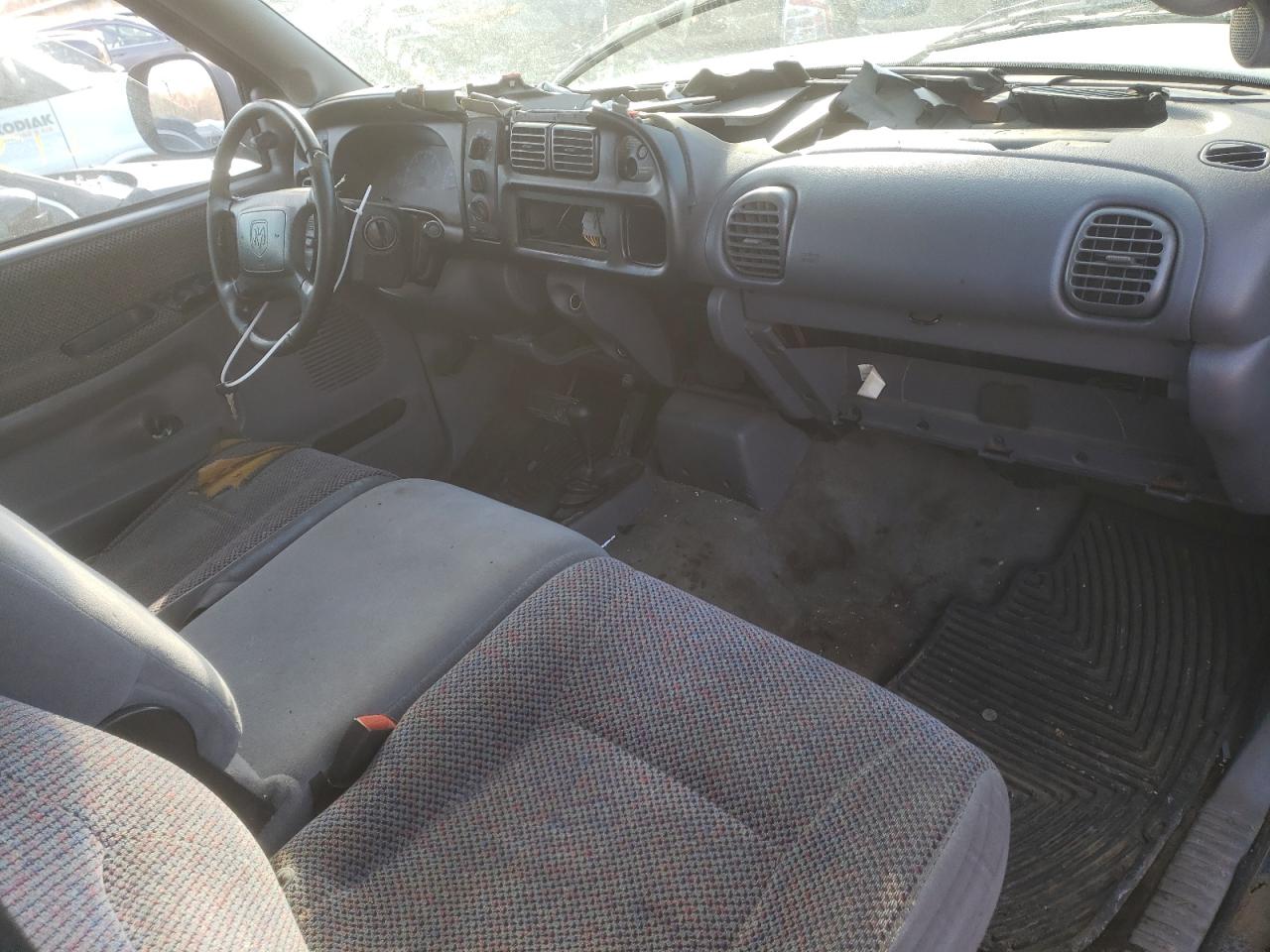 3B7KF26Z52M211445 2002 Dodge Ram 2500