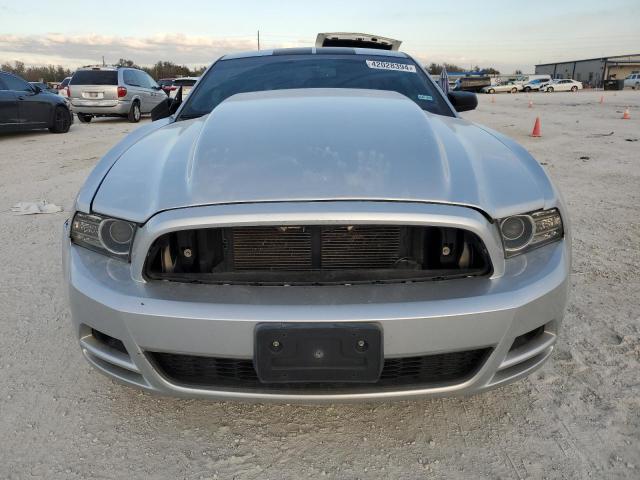 2014 Ford Mustang VIN: 1ZVBP8AM2E5301736 Lot: 42028394