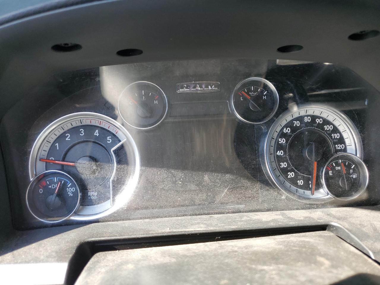 3C63RRJLXJG311357 2018 Ram 3500 Laramie