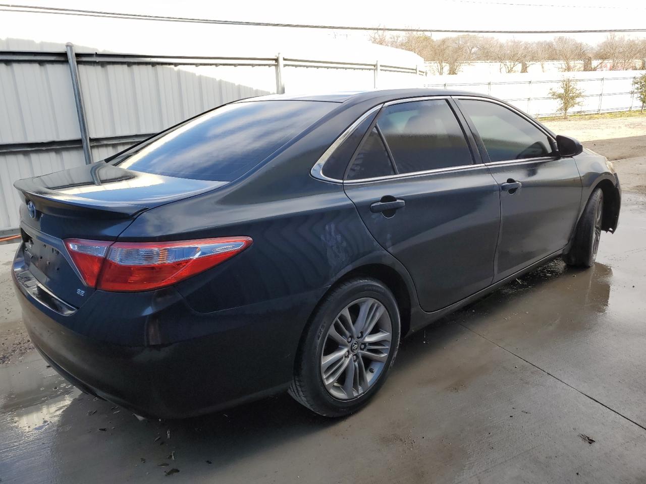 4T1BF1FK5FU075263 2015 Toyota Camry Le